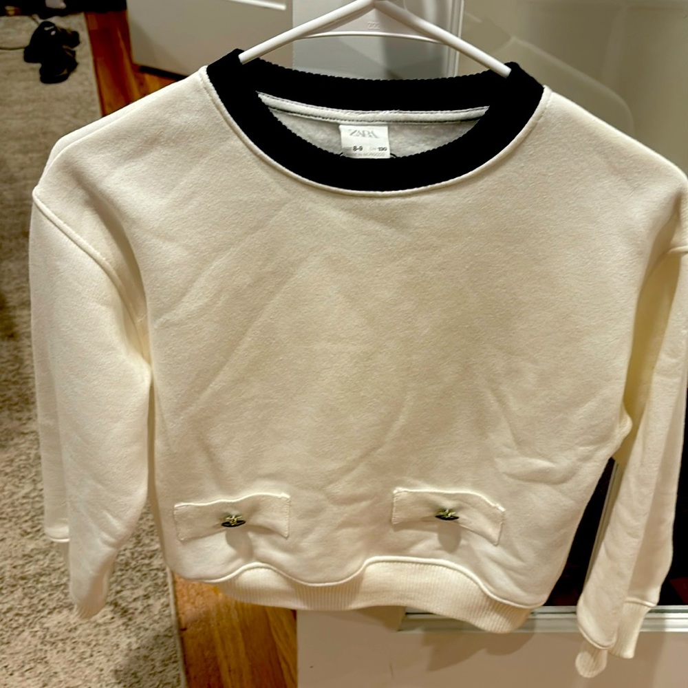 Zara sweatshirt for girls